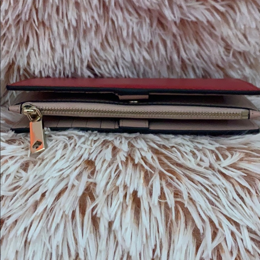 SOLD!!! Authentic brand new Kate spade wallet - Picture 3 of 5